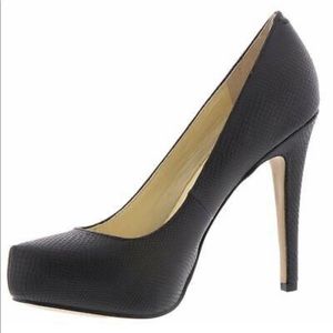 Jessica Simpson Black Snake Skin textured Heels